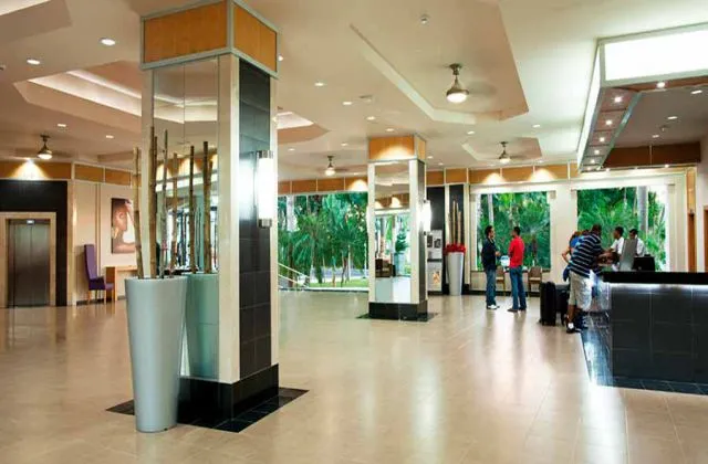 Riu Naiboa Punta Cana Reception Lobby